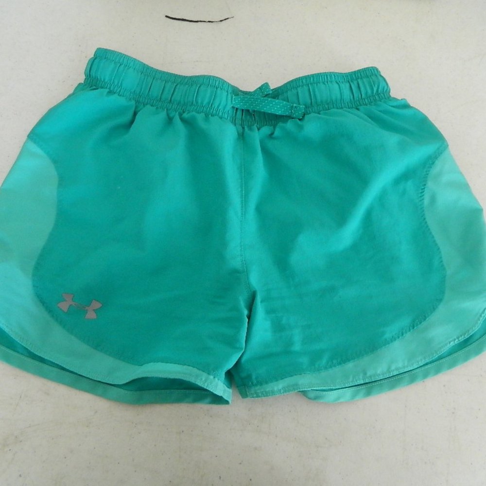 Underarmour Youth shorts